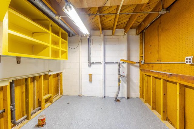 7309 S 46th STREET, Franklin, WI 53132
