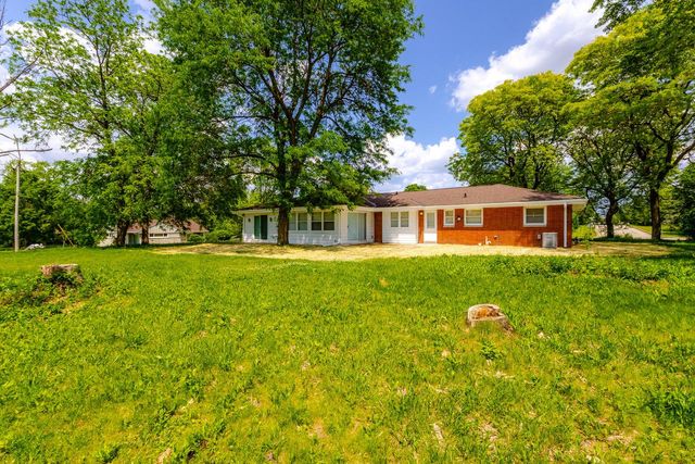 7309 S 46th STREET, Franklin, WI 53132