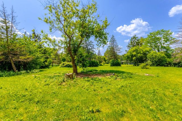 7309 S 46th STREET, Franklin, WI 53132