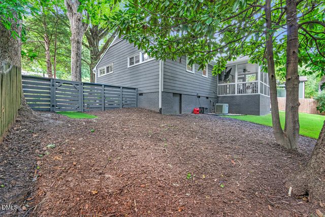 2110 Woodview Drive, Raleigh, NC 27604