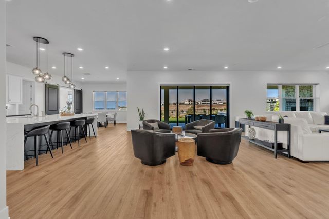 14873 Amber Grove Ct, Folsom, CA 95630