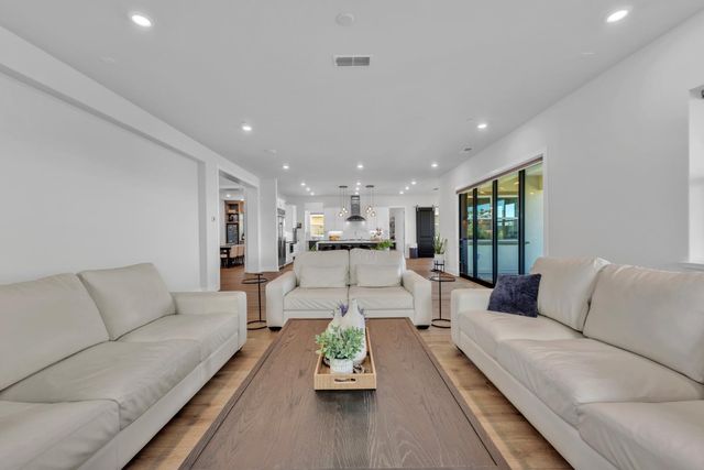 14873 Amber Grove Ct, Folsom, CA 95630