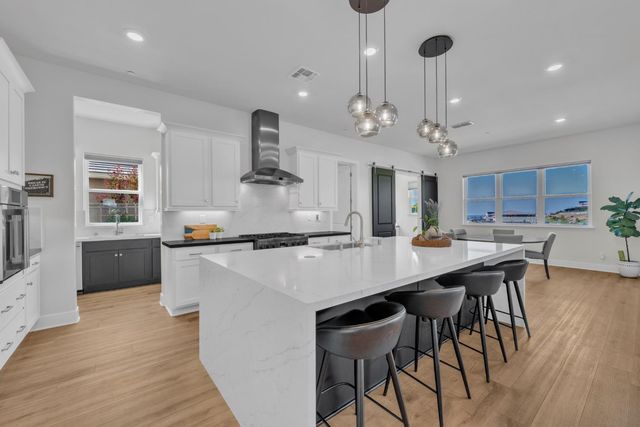14873 Amber Grove Ct, Folsom, CA 95630
