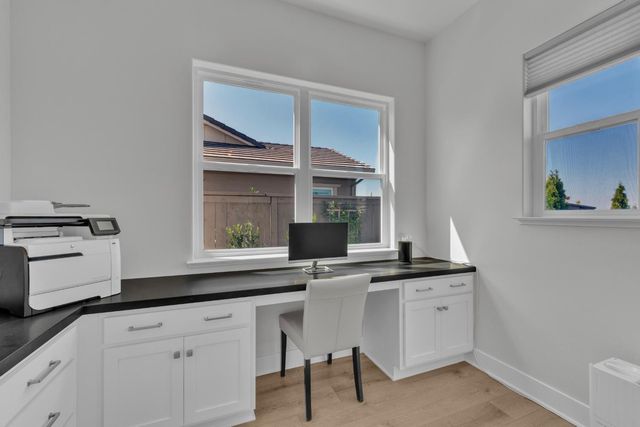 14873 Amber Grove Ct, Folsom, CA 95630