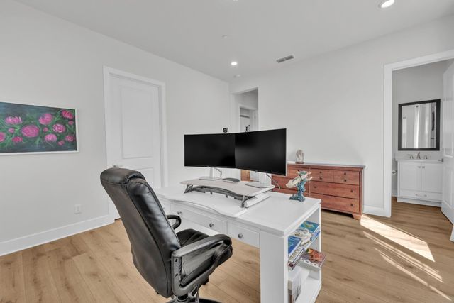 14873 Amber Grove Ct, Folsom, CA 95630