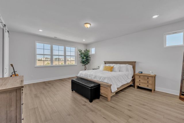 14873 Amber Grove Ct, Folsom, CA 95630