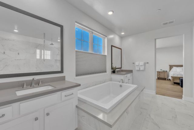 14873 Amber Grove Ct, Folsom, CA 95630