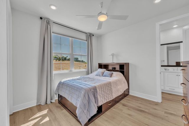 14873 Amber Grove Ct, Folsom, CA 95630
