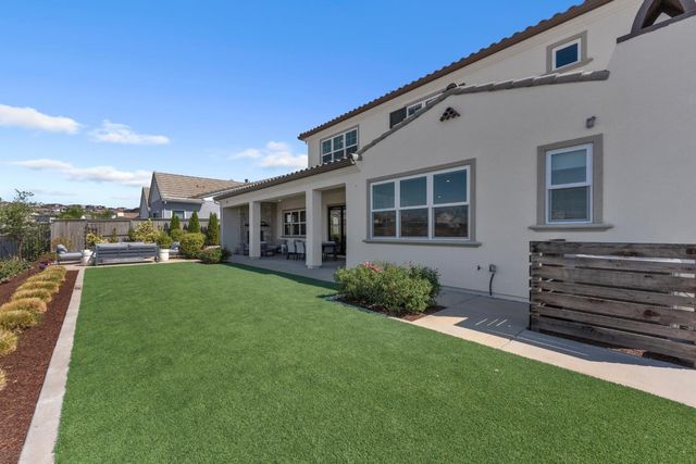 14873 Amber Grove Ct, Folsom, CA 95630