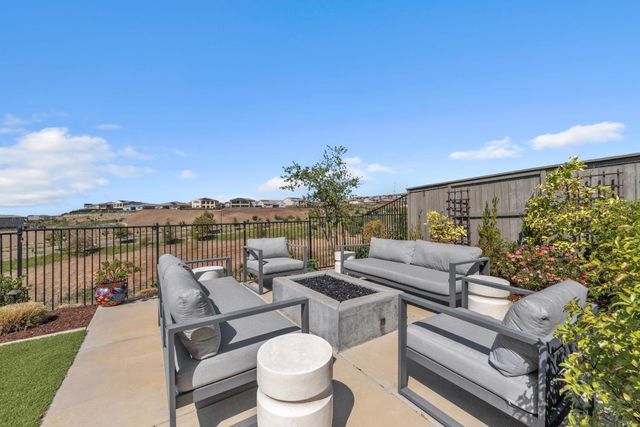 14873 Amber Grove Ct, Folsom, CA 95630