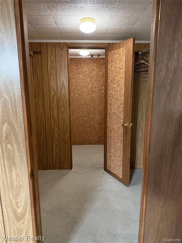 36675 Engleside Drive, Sterling Heights, MI 48310