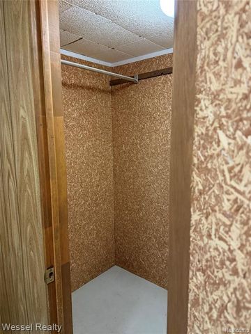 36675 Engleside Drive, Sterling Heights, MI 48310