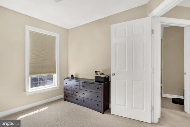 8 INDIANA CIR, Lemoyne, PA 17043