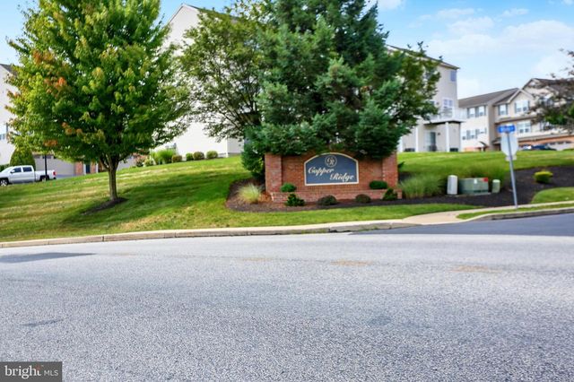 8 INDIANA CIR, Lemoyne, PA 17043