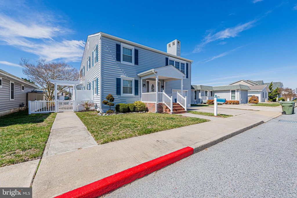 10615 SHIFTING SANDS DR, Ocean City, MD 21842