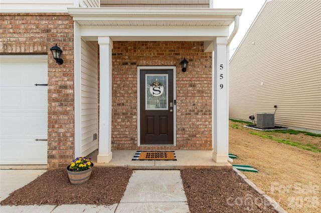 559 King Clover Lane, Clover, SC 29710