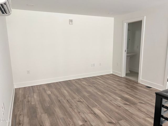 615 Daniels Street 112, Raleigh, NC 27605
