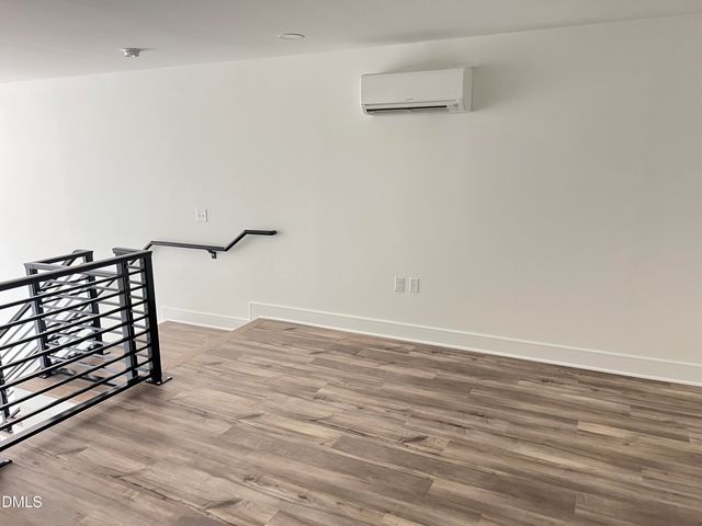 615 Daniels Street 112, Raleigh, NC 27605