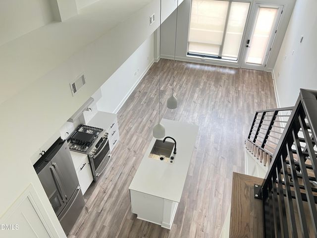 615 Daniels Street 112, Raleigh, NC 27605