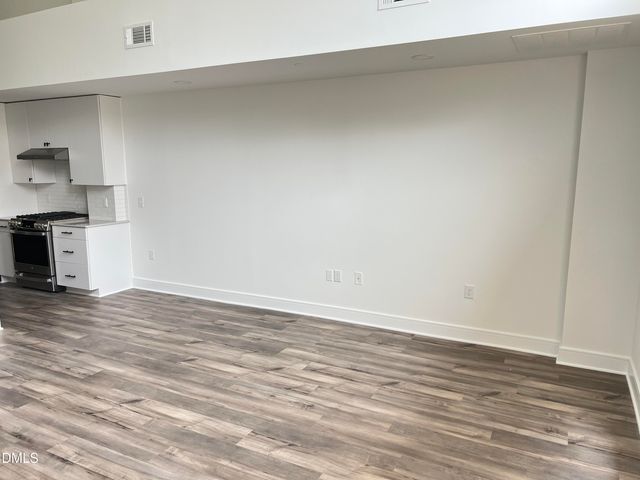 615 Daniels Street 112, Raleigh, NC 27605