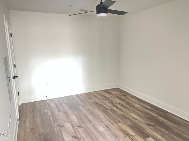 615 Daniels Street 112, Raleigh, NC 27605