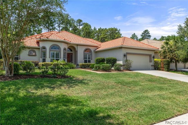 907 N Hunt Club Drive, Hernando, FL 34442