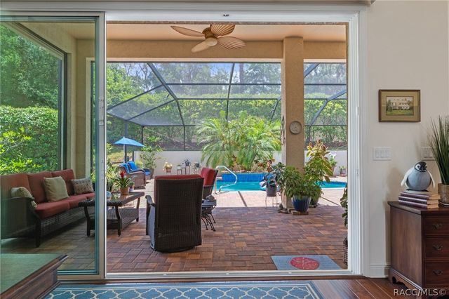 907 N Hunt Club Drive, Hernando, FL 34442