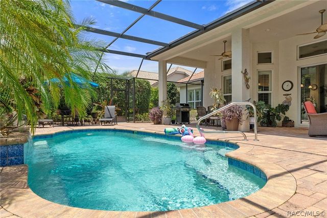 907 N Hunt Club Drive, Hernando, FL 34442