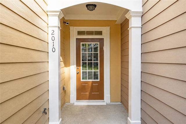 2010 Ellison Way, Kennesaw, GA 30152