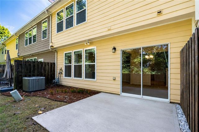 2010 Ellison Way, Kennesaw, GA 30152