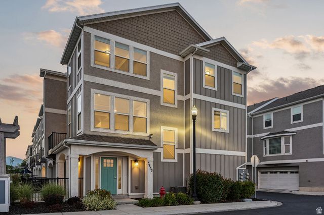 3833 W GARTMORE LN, Taylorsville, UT 84129