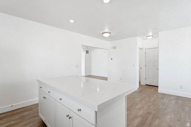 3833 W GARTMORE LN, Taylorsville, UT 84129