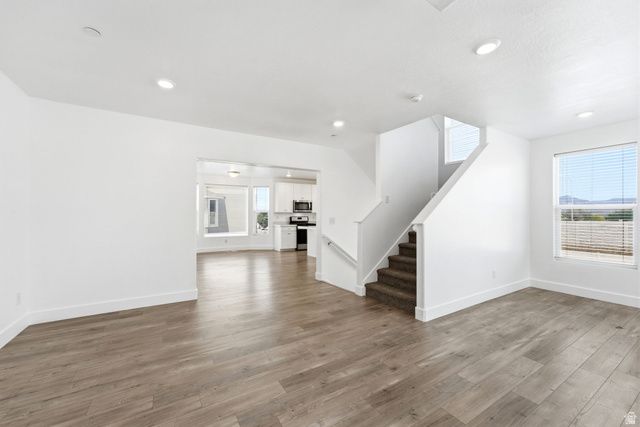 3833 W GARTMORE LN, Taylorsville, UT 84129