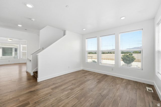 3833 W GARTMORE LN, Taylorsville, UT 84129
