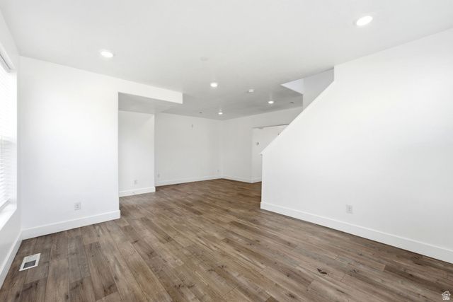 3833 W GARTMORE LN, Taylorsville, UT 84129