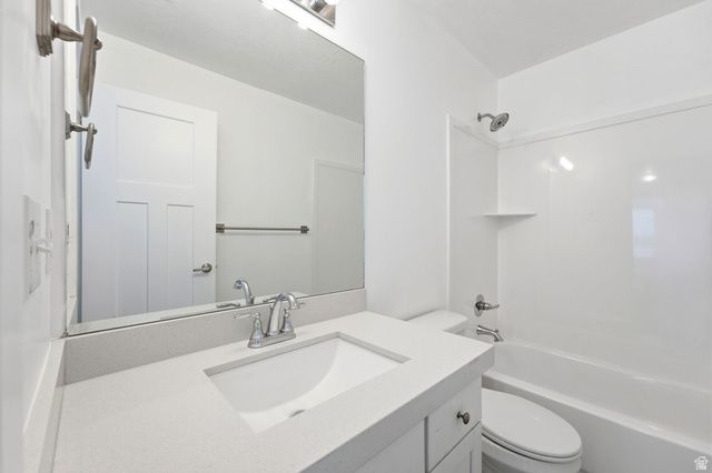 3833 W GARTMORE LN, Taylorsville, UT 84129
