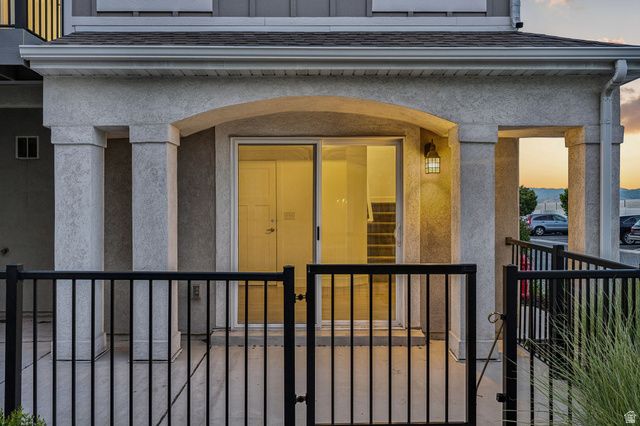 3833 W GARTMORE LN, Taylorsville, UT 84129