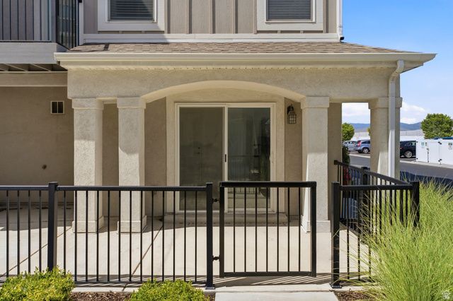 3833 W GARTMORE LN, Taylorsville, UT 84129
