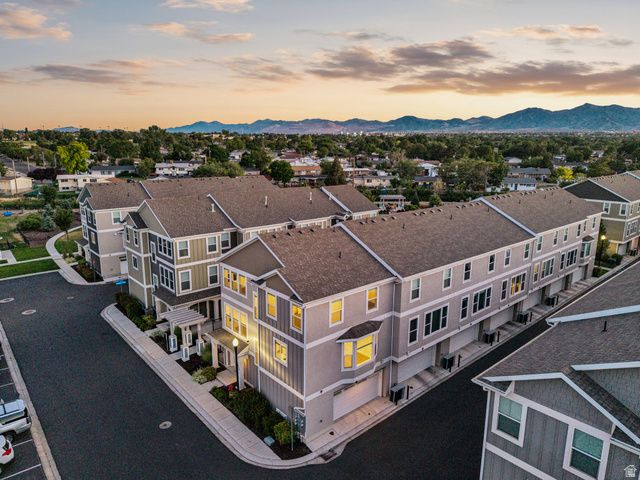 3833 W GARTMORE LN, Taylorsville, UT 84129