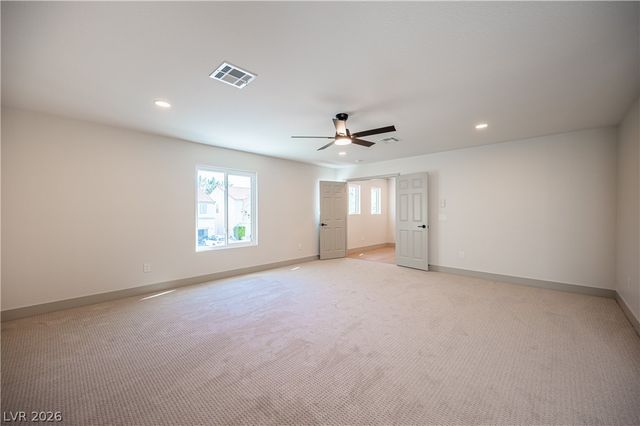 10000 Ranch Hand Avenue, Las Vegas, NV 89117
