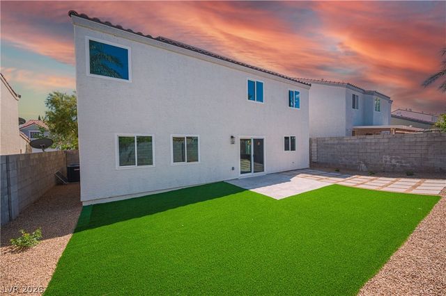 10000 Ranch Hand Avenue, Las Vegas, NV 89117