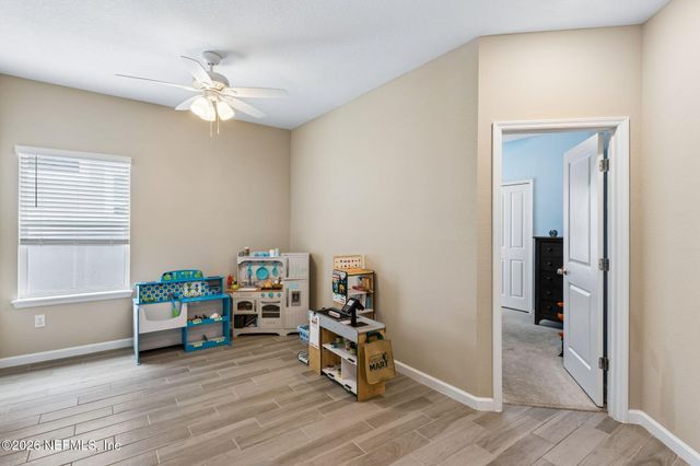10863 VENTNOR Avenue, Jacksonville, FL 32218