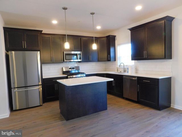 8451 HAMILTON BLVD, Breinigsville, PA 18031