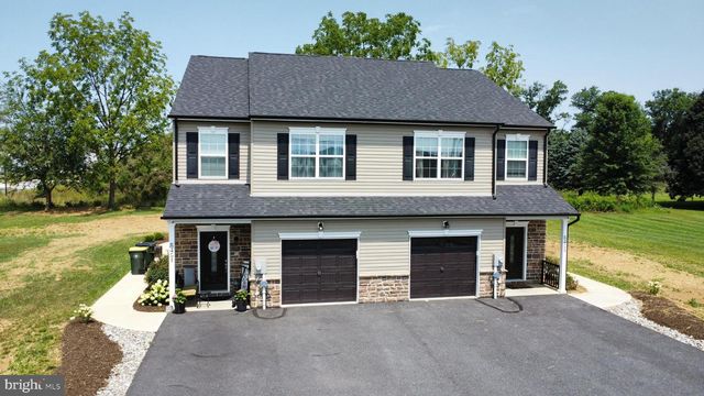 8451 HAMILTON BLVD, Breinigsville, PA 18031