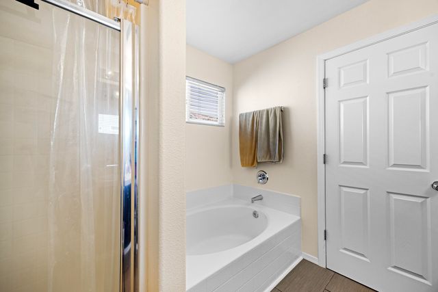 1842 Santa Maria Avenue, Porterville, CA 93257