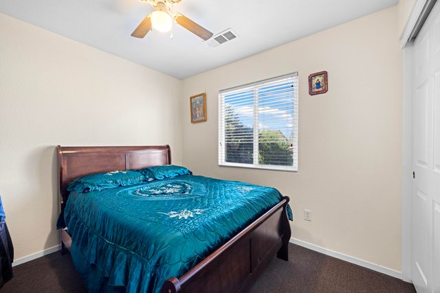 1842 Santa Maria Avenue, Porterville, CA 93257