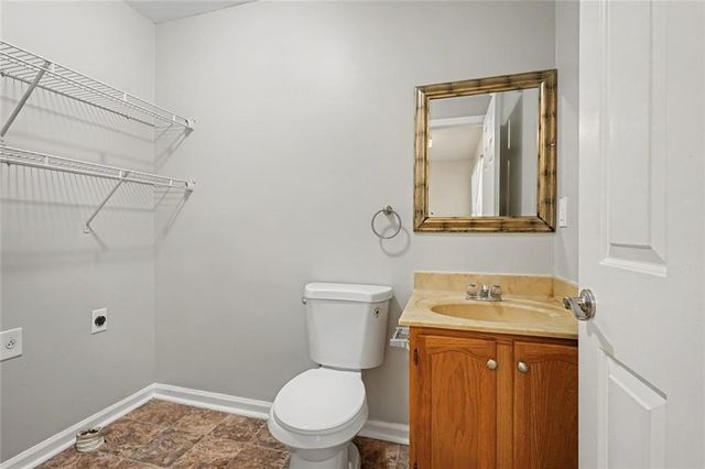 122 Davis Mill Court, Lawrenceville, GA 30044