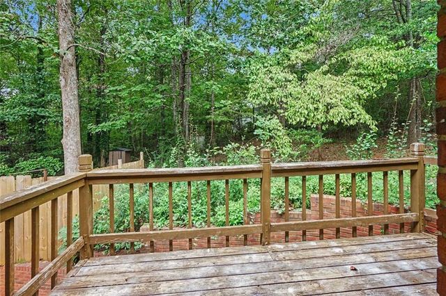 122 Davis Mill Court, Lawrenceville, GA 30044