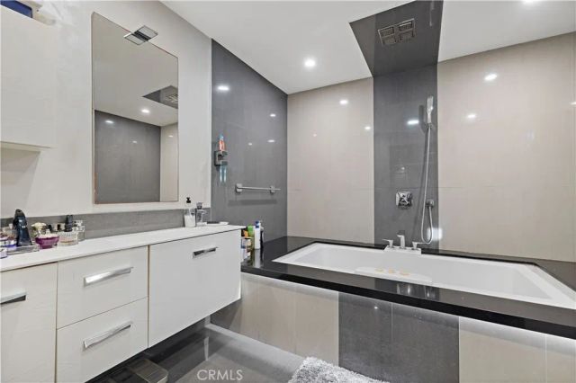 7807 Stansbury, Panorama City, CA 91402