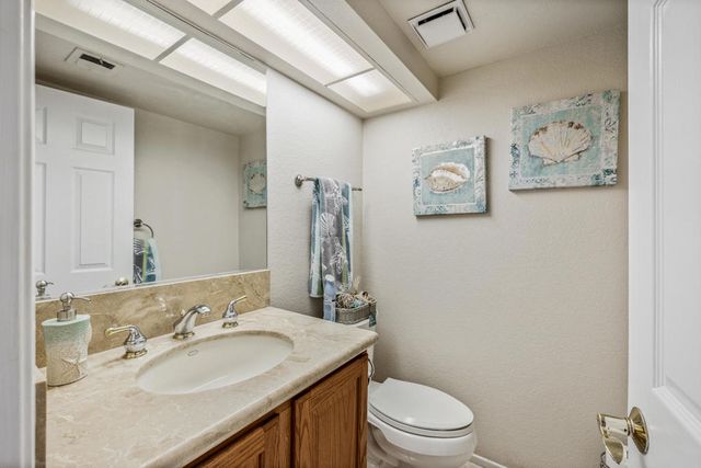 49035 Tango Court, La Quinta, CA 92253